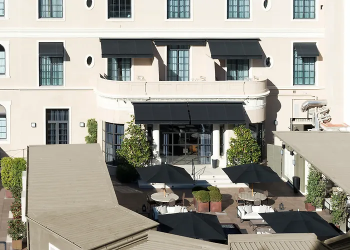 Descubre los hoteles baratos en el centro de Barcelona que se ajustan a tu presupuesto